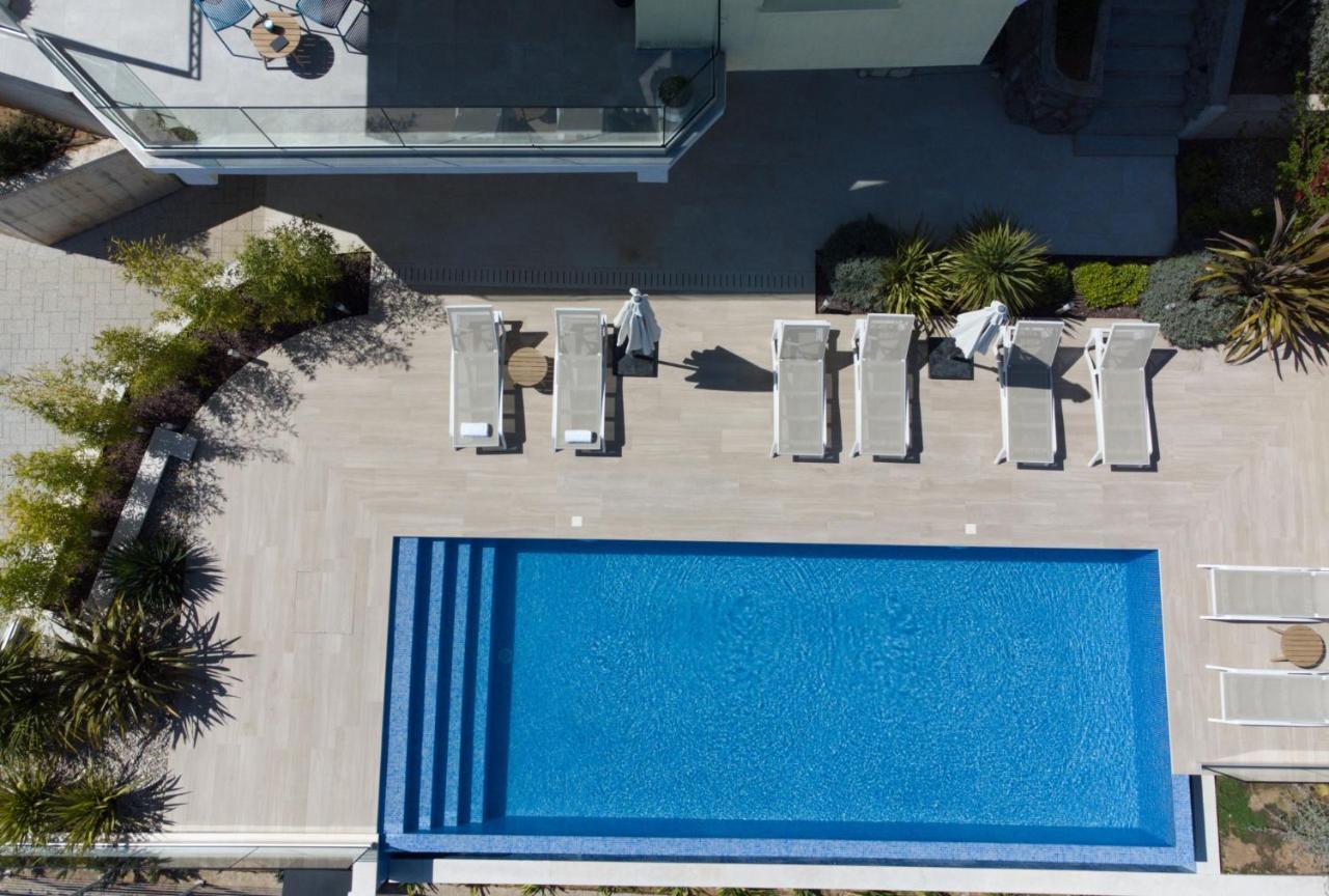 Premium Villa, Heatable Infinity Pool, Jacuzzi And Seaview, Beach And City Just 10Min By Foot Volosko Exterior photo